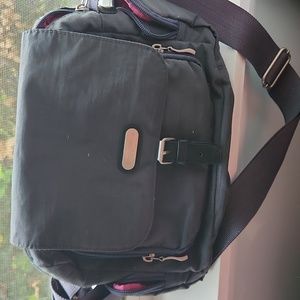 Baggallini crossbody